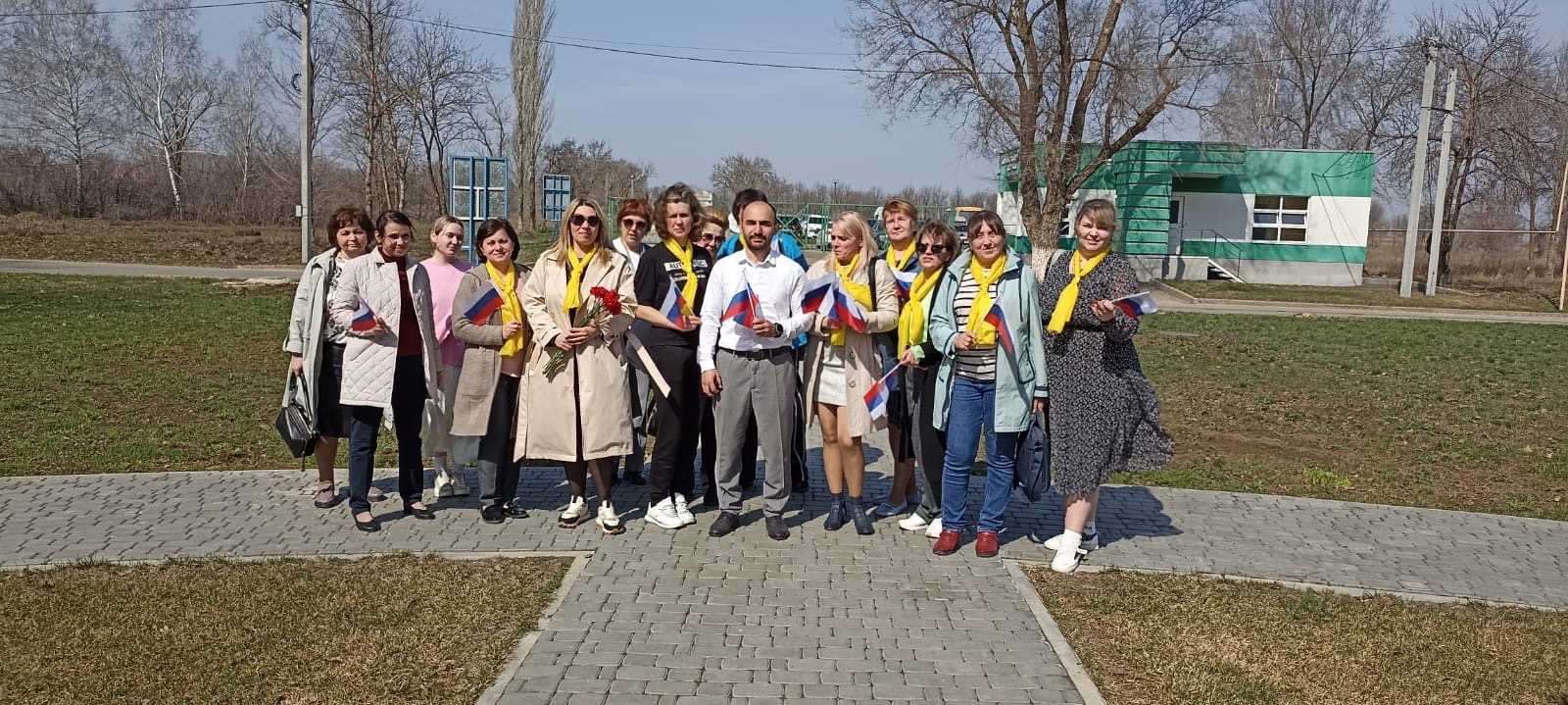 Учителя нашей школы посетили аэроклуб им. Ю.А. Гагарина.