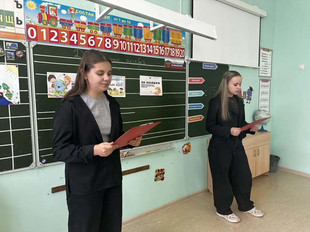 Провели акцию ко Дню защиты прав детей.